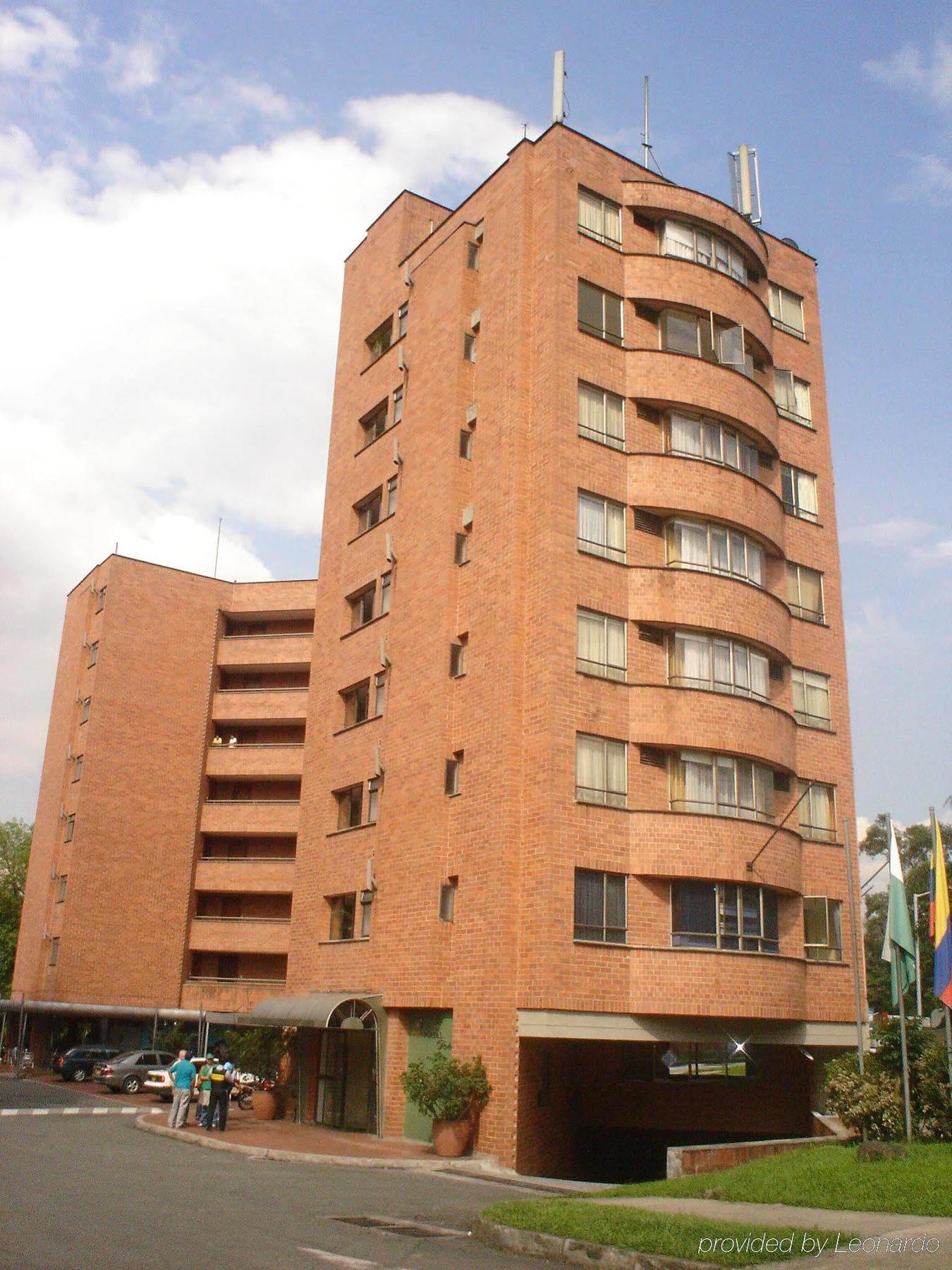 Portal Del Rodeo Apartahotel Medellin Exterior photo